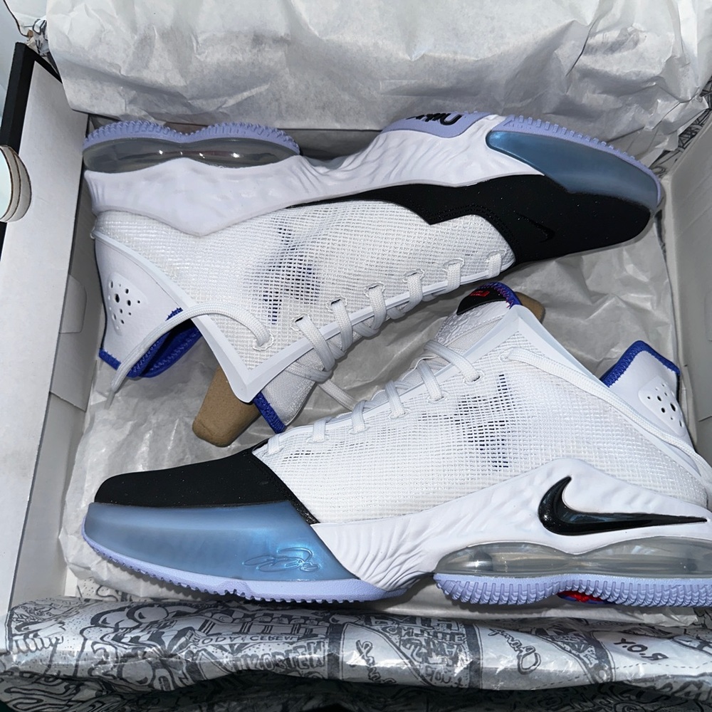 Lebron XIX Low- Size 14